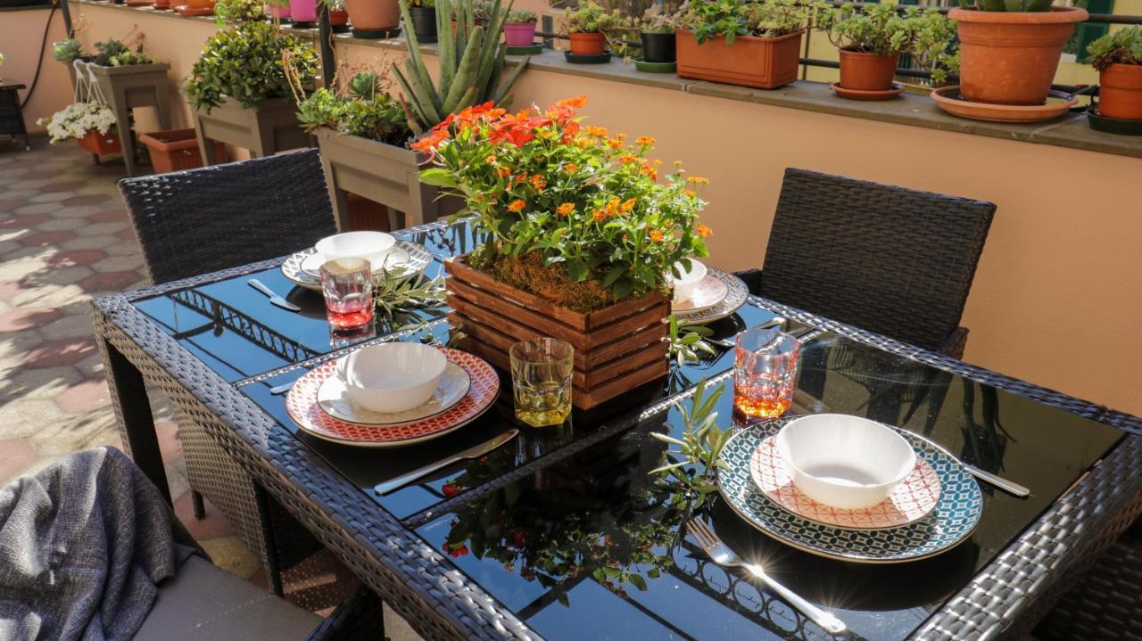 Sole, Terrazza, Centro Citta E Wi-Fi Veloce! Apartment Genoa Ngoại thất bức ảnh