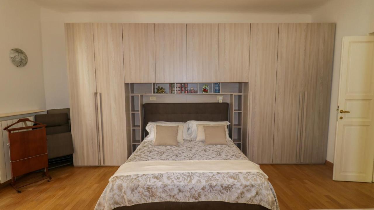 Sole, Terrazza, Centro Citta E Wi-Fi Veloce! Apartment Genoa Ngoại thất bức ảnh
